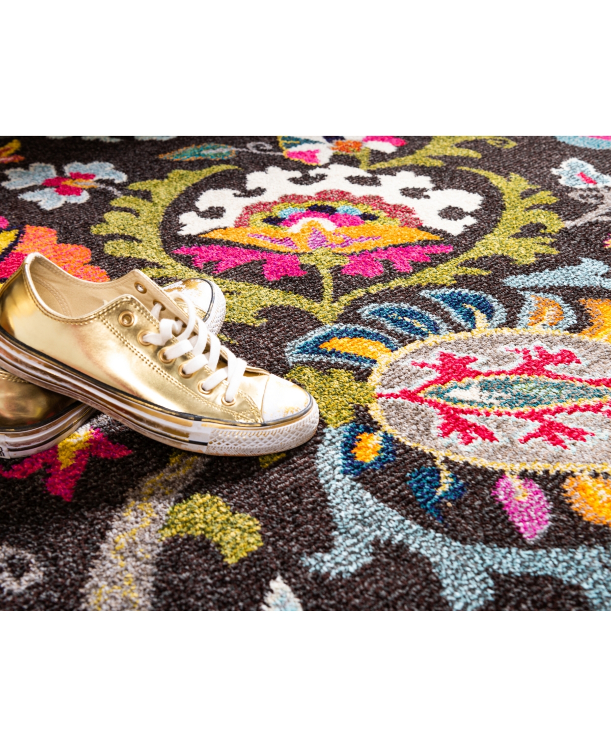 Closeout! Bayshore Home Newwolf New110' Area Rug - Brown