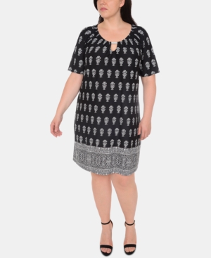 Ny Collection Plus Size Printed Keyhole Dress In Black Fishborder