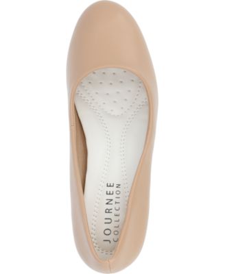 Women's Luu Round Toe Pumps