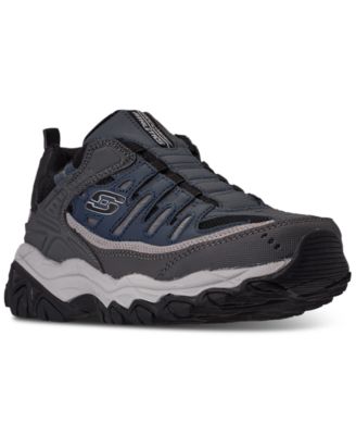 mens slip on training shoes