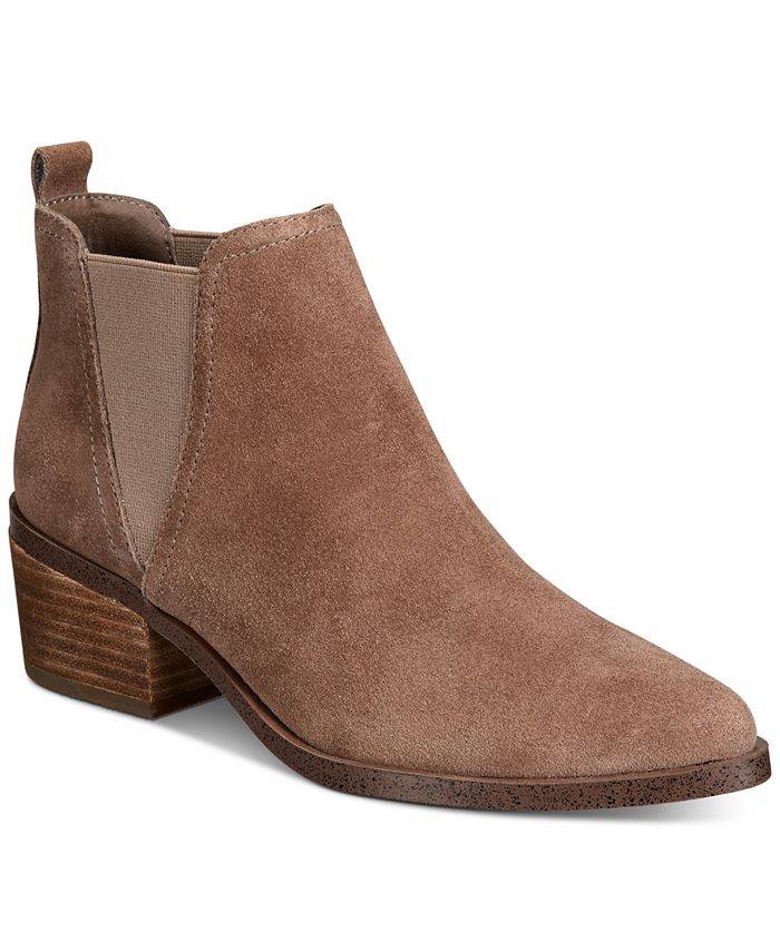 Me too sale zippora bootie