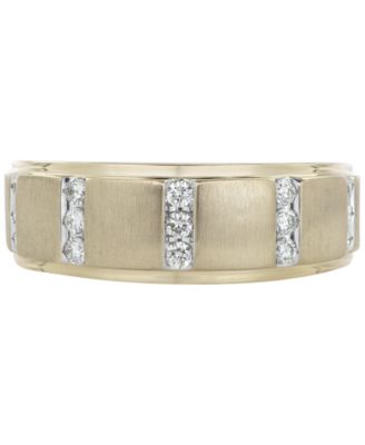Men's Diamond Band (1/4 ct. t.w.) in 10k Gold