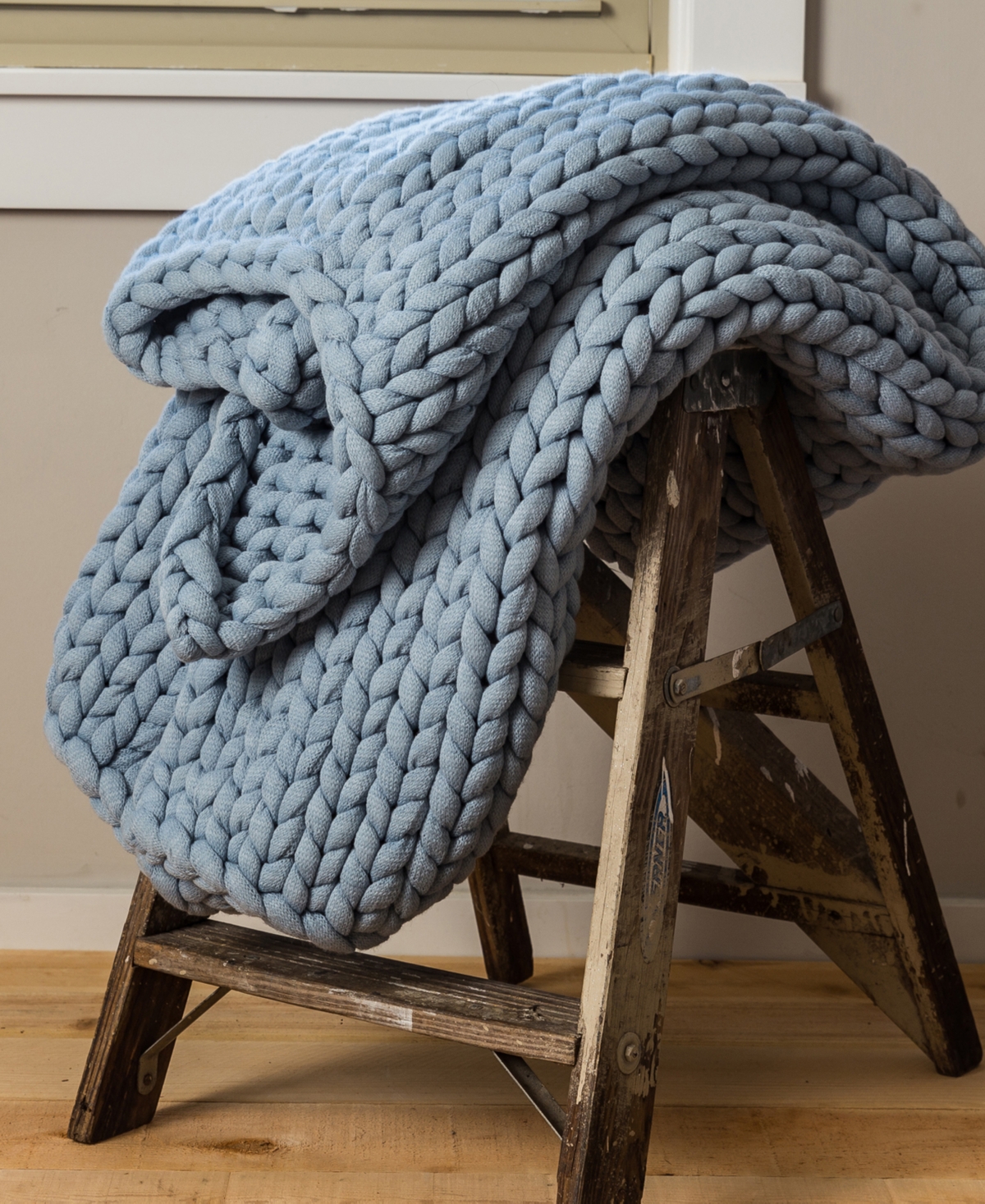 American Heritage Textiles Chunky Knit Throw, 40