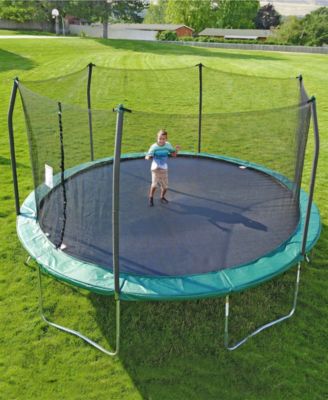 15' Round Trampoline with Enclosure