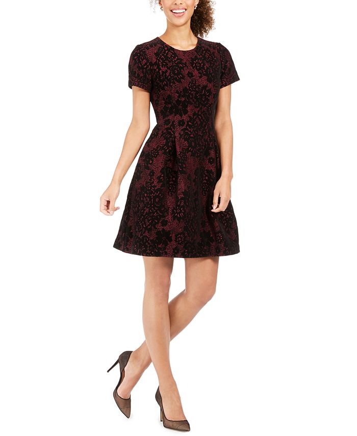 Vince camuto lace fit and flare dress best sale