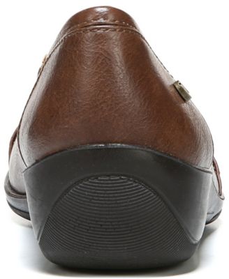 I-Loyal Low Wedge Ballerina Flats