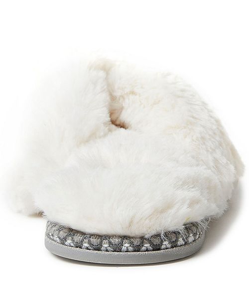 fuzzy thong slippers