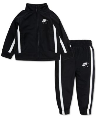 nike jacket and joggers set