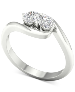 image of Diamond Twist Statement Ring (1/2 ct. t.w.) in 14k White Gold
