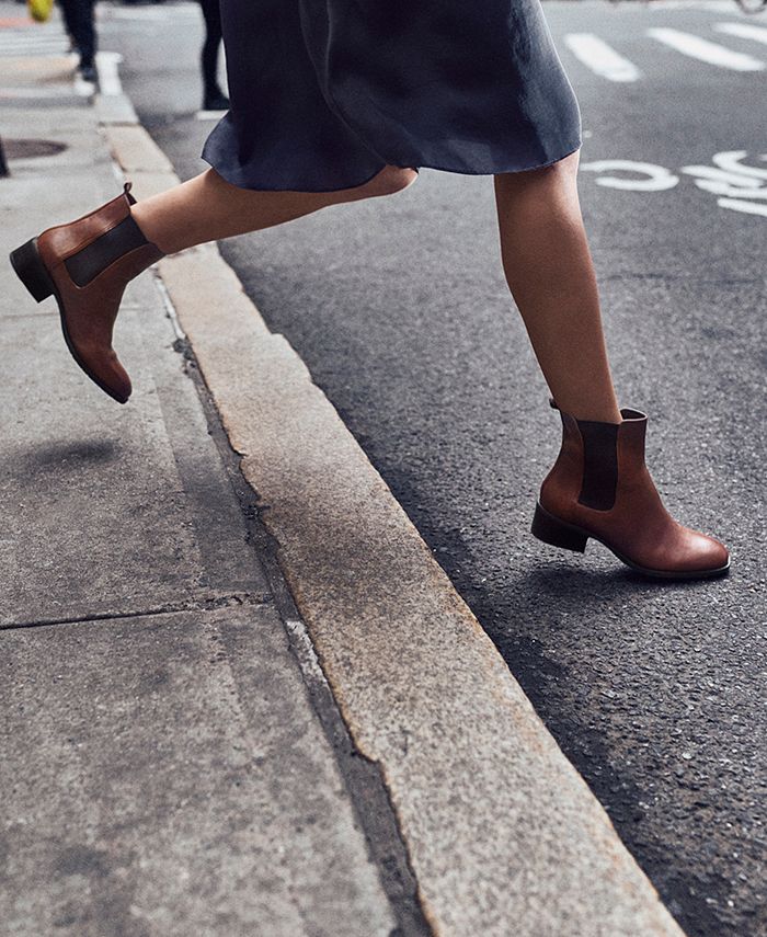 Kenneth cole salt hot sale heeled chelsea boot