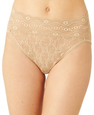 b.tempt'd Women's by Wacoal Lace Kiss High-Leg Brief Underwear 978382