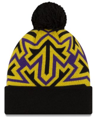 pom knit hat