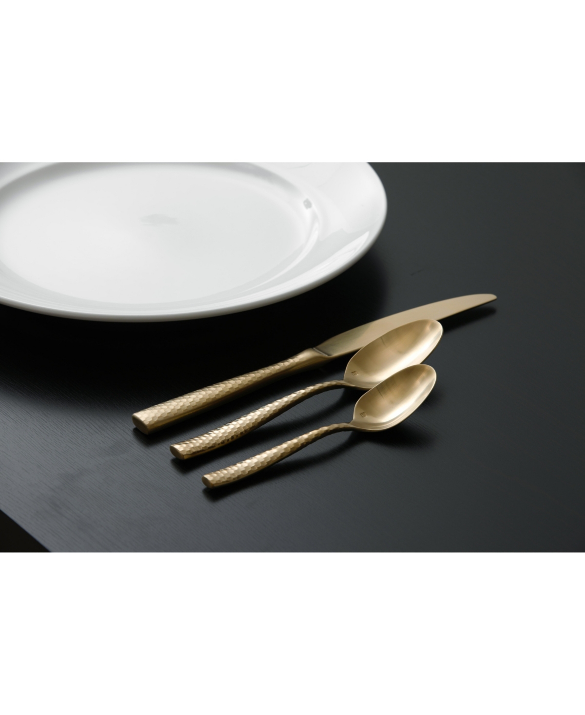 Fortessa Lucca Faceted Brushed Gold 5pc Place Setting In Gold