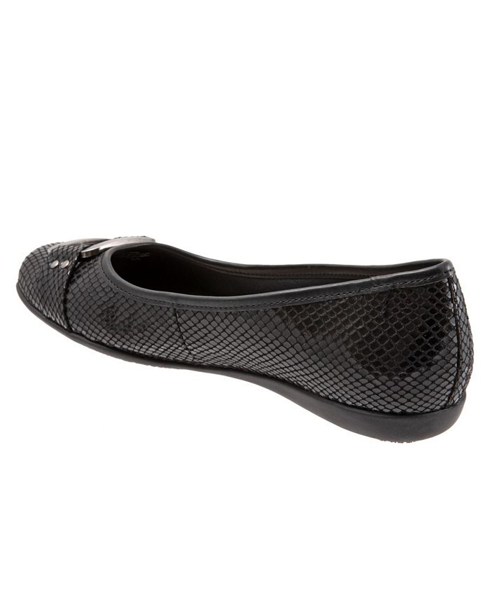 Trotters Sizzle Signature Mary Jane Flat & Reviews - Flats & Loafers ...