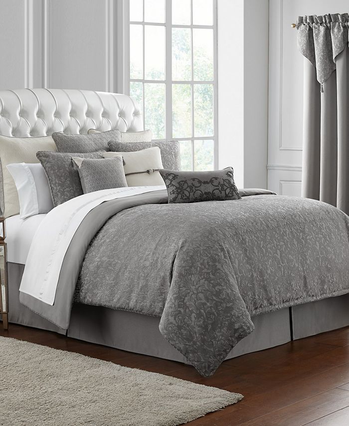 Waterford CLOSEOUT! Vernon Reversible Queen 4 Piece Comforter Set Macy's