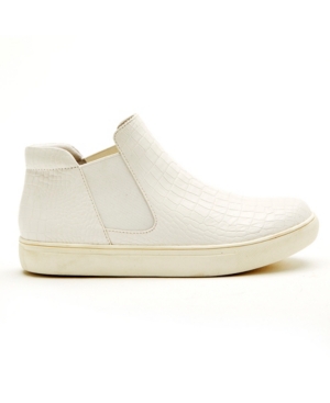 image of Matisse Coconuts By Matisse Harlan Sneaker Women-s Shoes