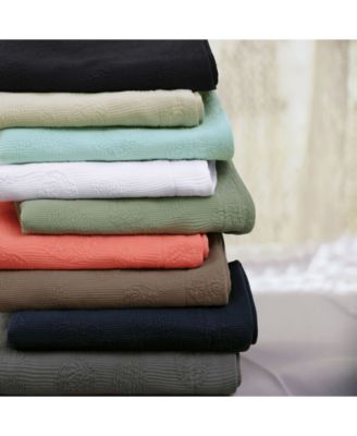 100% Cotton Paisley Matelasse All-Season 3-Piece Coverlet Set, Full