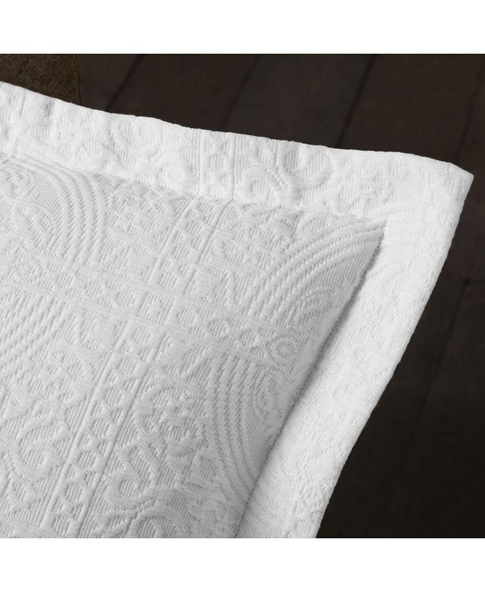 Superior Medallion Jacquard Matelasse 2 Piece Bedspread Set, Twin & Reviews Quilts