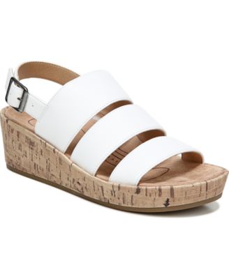 wide womens shoes clearance