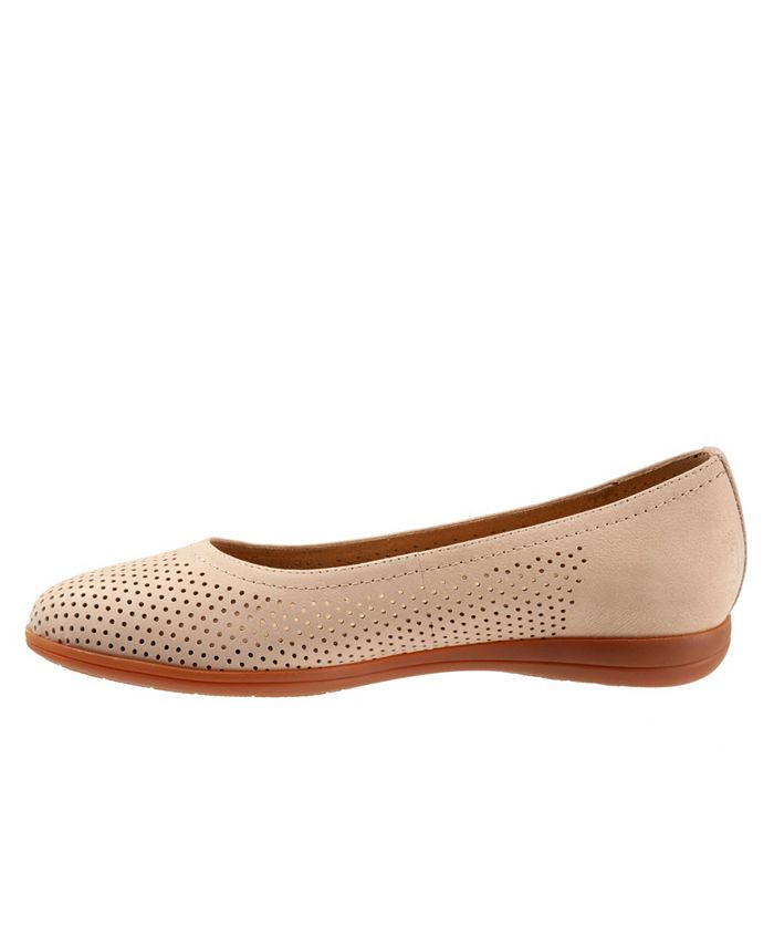 Trotters Darcey Women's Perforated Flats - Macy's