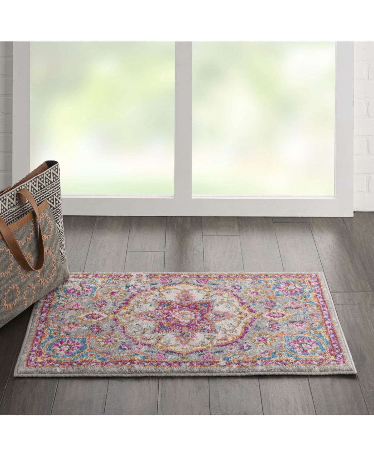 Long Street Looms Zeal ZEA22 Gray 1'10" x 2'10" Area Rug