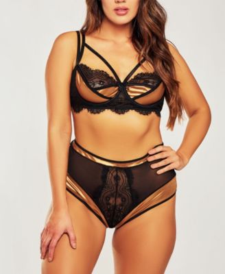 plus size strappy bras