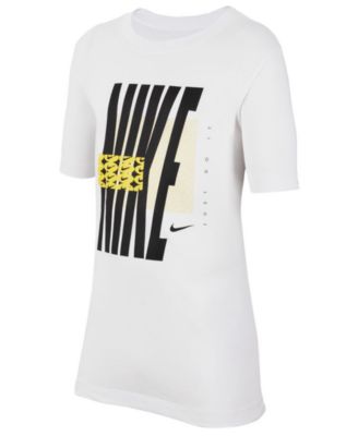 nike graphic tees clearance