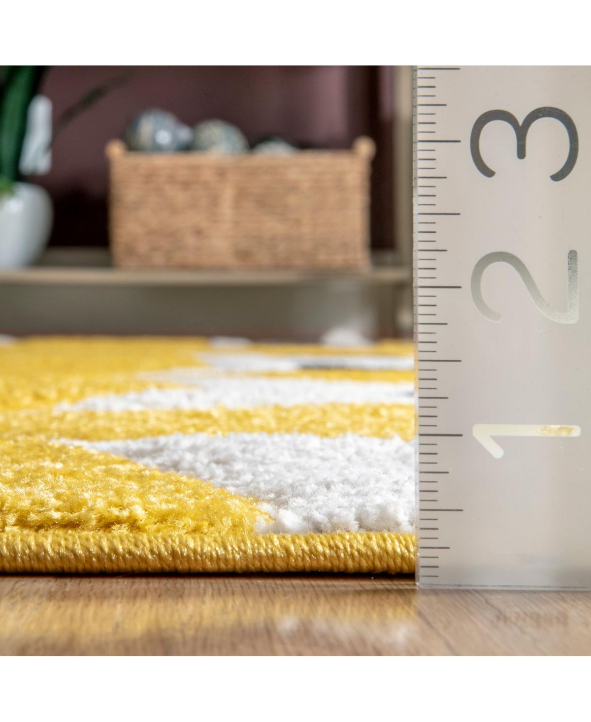 nuLoom Cine Gabriela Contemporary Area Rug