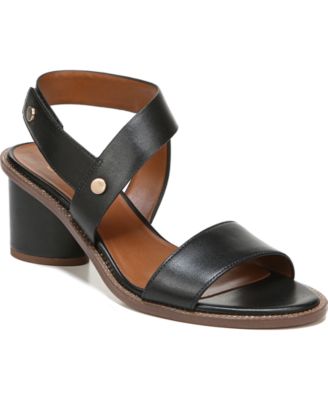franco sarto flip flops