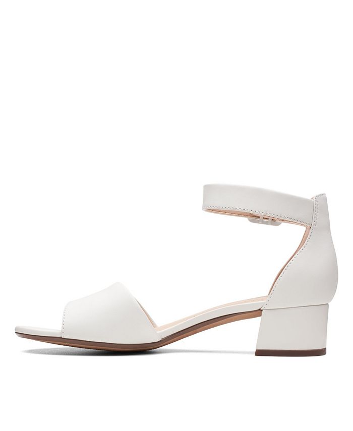 Clarks petrina abby sandals top