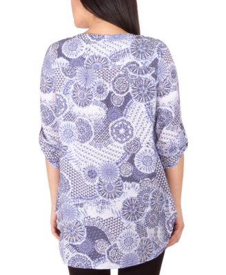 Petite Printed Pintuck Top