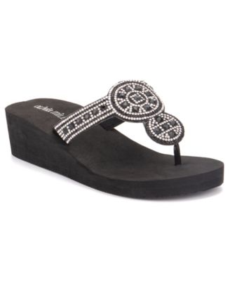 olivia miller wedge flip flops