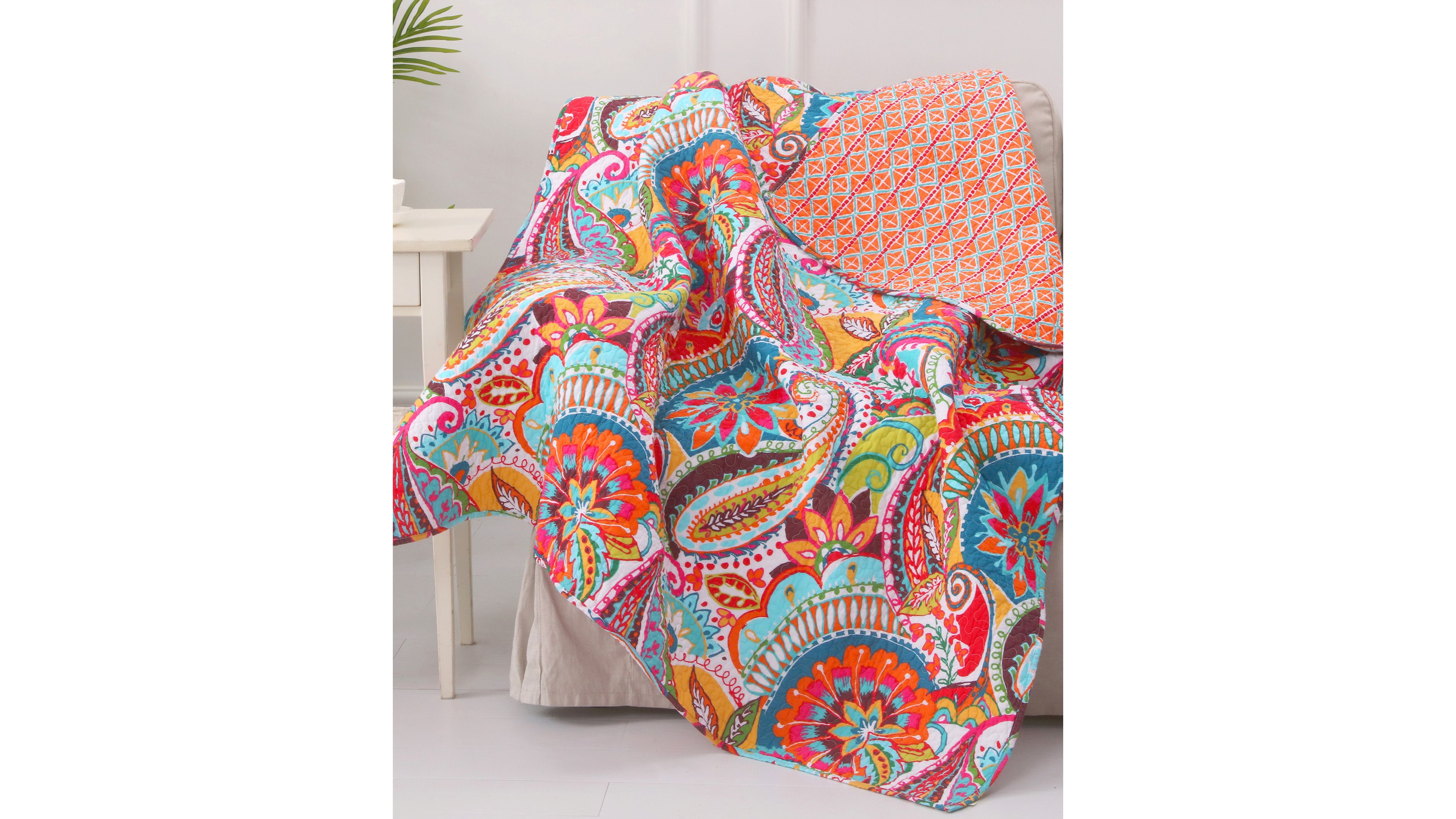 Levtex Rhapsody Paisley Reversible Quilted Throw, 50" x 60"