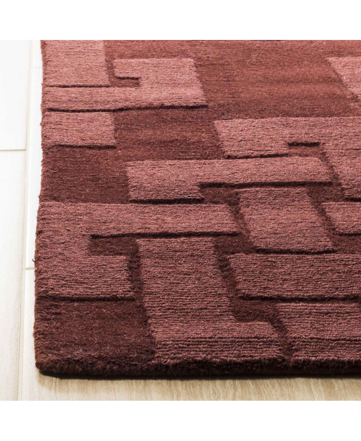 Martha Stewart Collection Knot MSR4950DArea Rug - Burgundy
