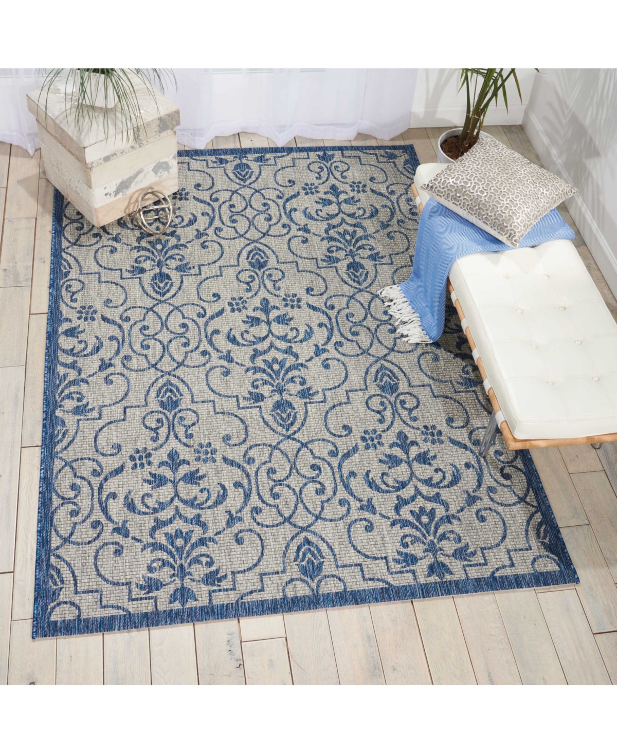 Nourison Home Country Side CTR04and Blue Outdoor Area Rug - Ivory/Blue