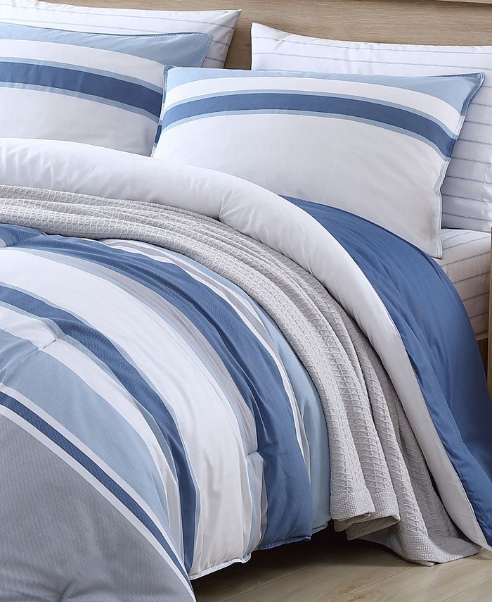 Nautica Trimmer Reversible 3Piece Comforter Set, Full/Queen Macy's