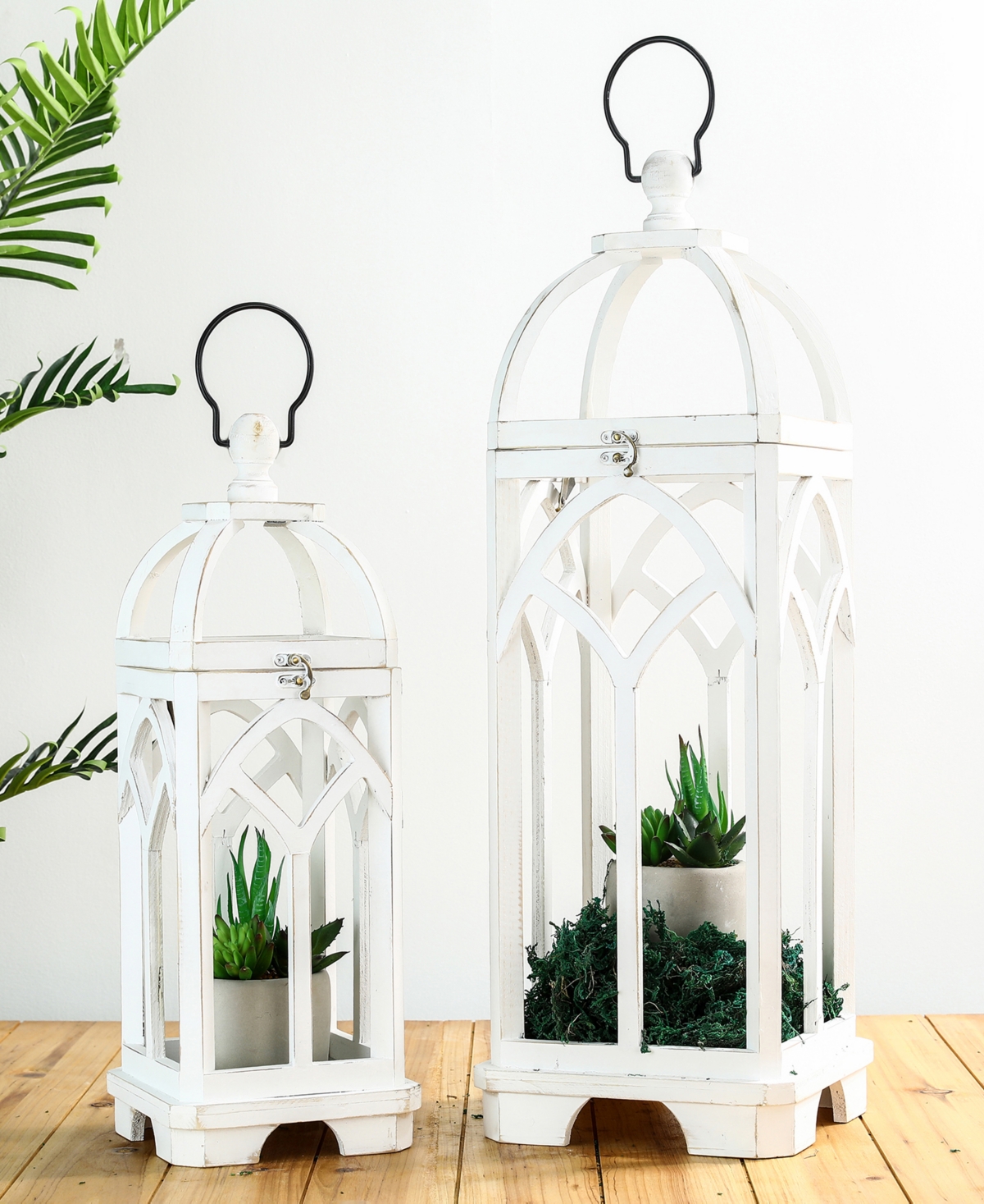 Glitzhome Set of 2 WashFarmhouse Wooden church window Frame Lanterns - White
