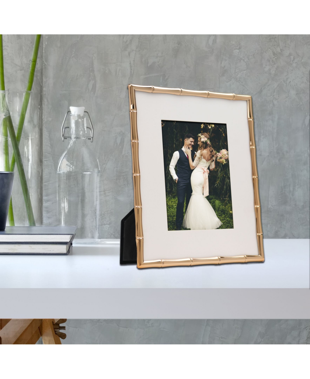 High Quality Polished Cast Metal Picture Frame - Bamboo Design with Mat for, 8