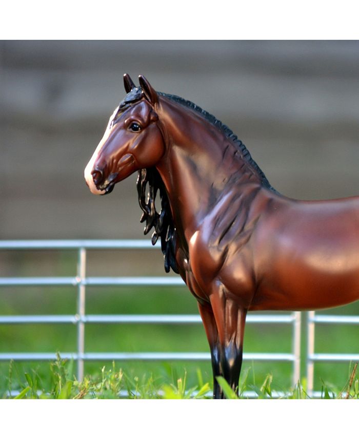 BREYER Traditional Series Dominant XXIX Toy Horse Figure & Reviews