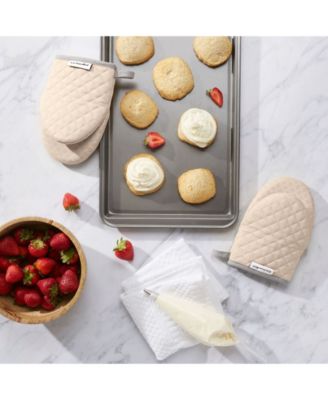 Asteroid Oven Mitts, 5.5"x 8", Set of 2