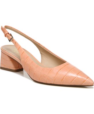 pointed toe slingback