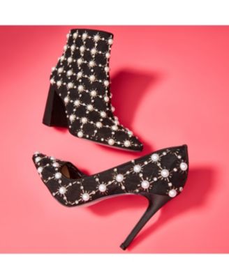 betsey johnson zoie booties