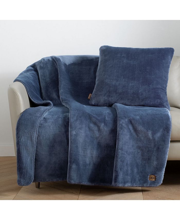 UGG® Whitecap Plush Flannel Oversized Throw Blanket, 70" x 50