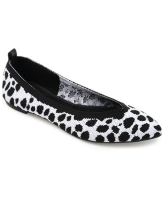 skovl Delegation elegant Journee Collection Women's Karise Flat & Reviews - Flats - Shoes - Macy's