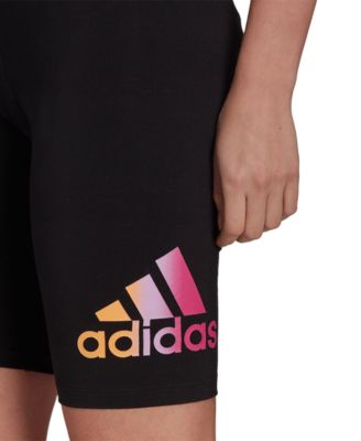 adidas shorts outfit women's