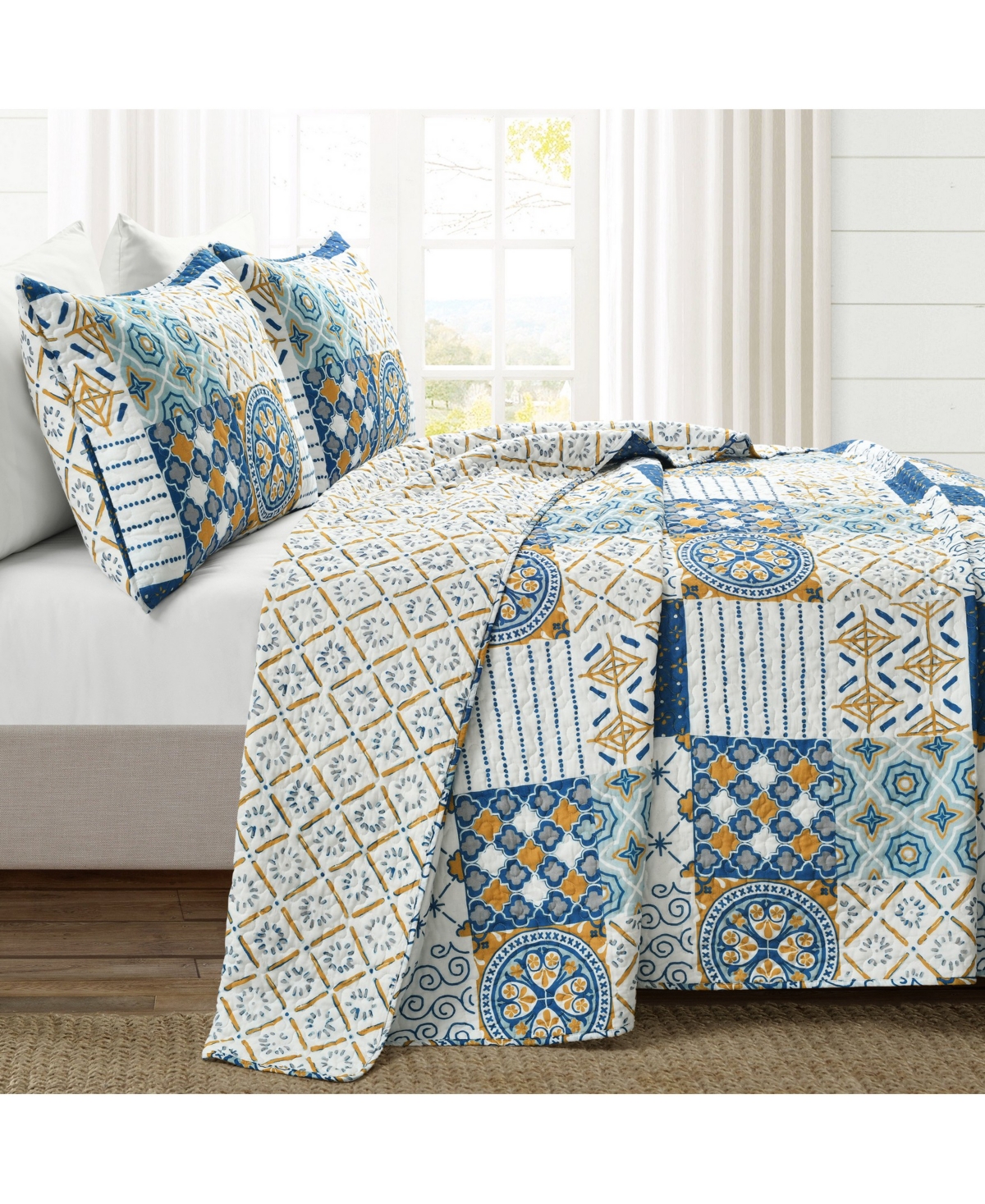 Lush Decor Monique Reversible 3 Piece Quilt Set, Full/queen In Navy,mustard