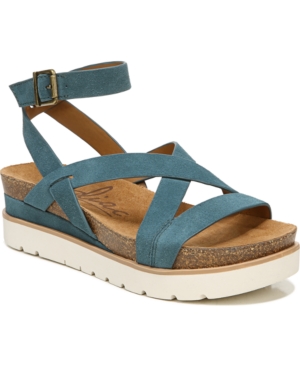 Zodiac Kadi Strappy Flatform Treaded Sandals Women's Shoes