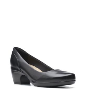 clarks leather pumps