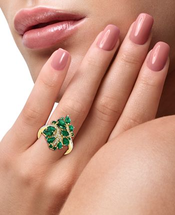 EFFY Collection - Emerald (2-1/2 ct. t.w.) & Diamond (1/5 ct. t.w.) Cluster Statement Ring in 14k Gold