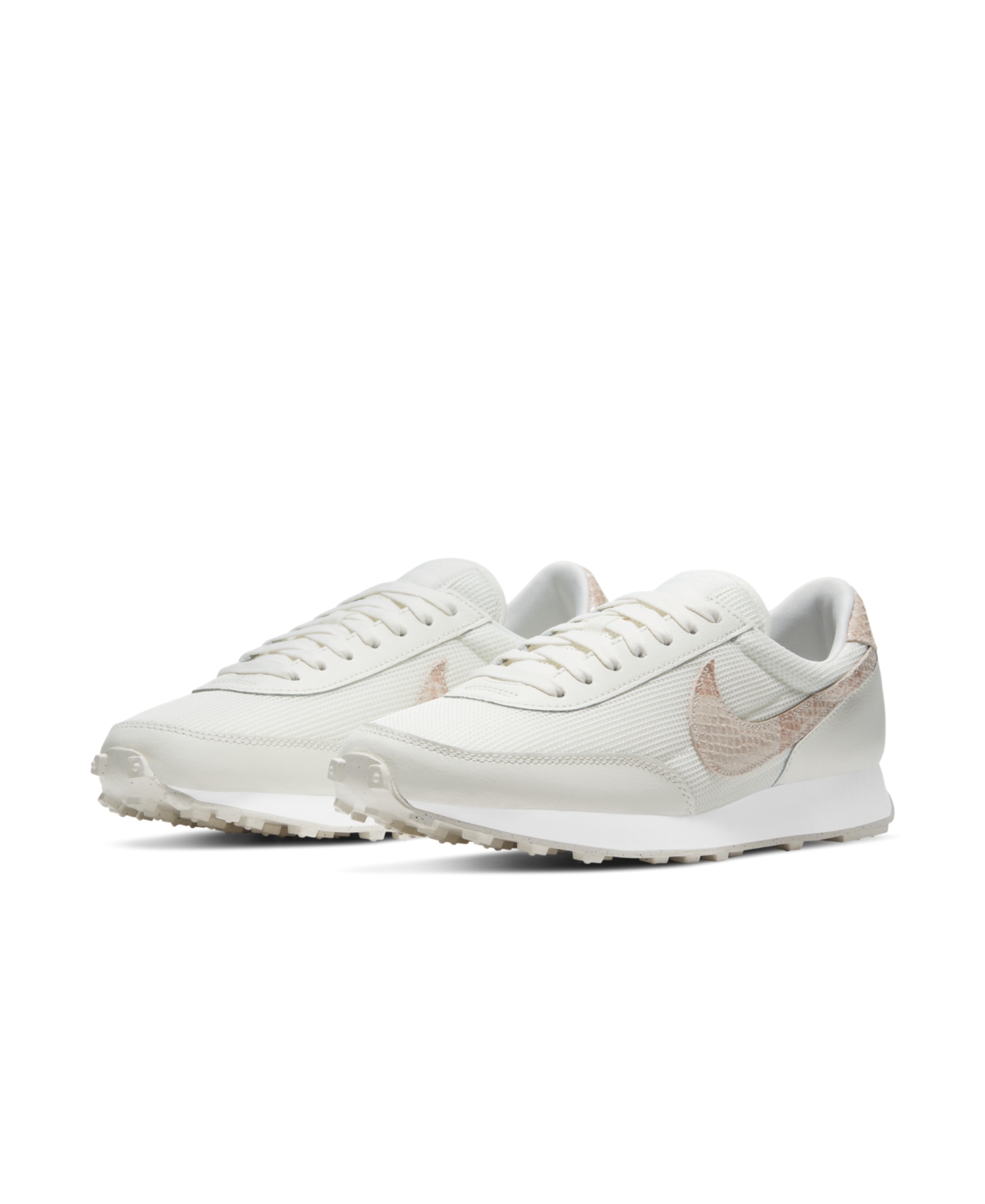 finish line nike daybreak